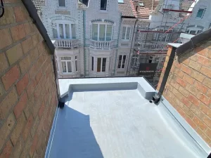 afbeelding van een plat dak door blue sky bouwcollectief